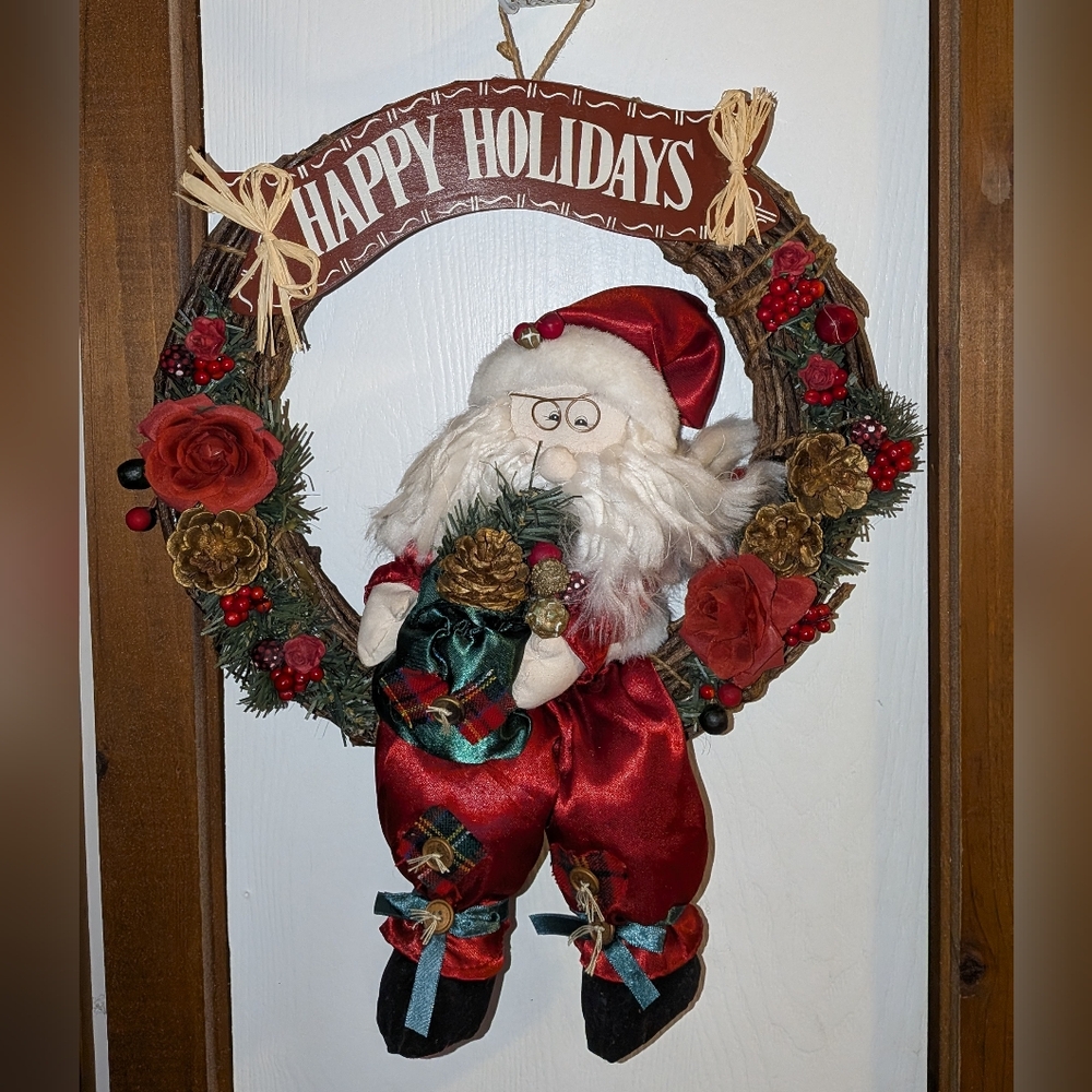 Vintage Santa Handmade Holiday Wreath - Picture 2 of 2